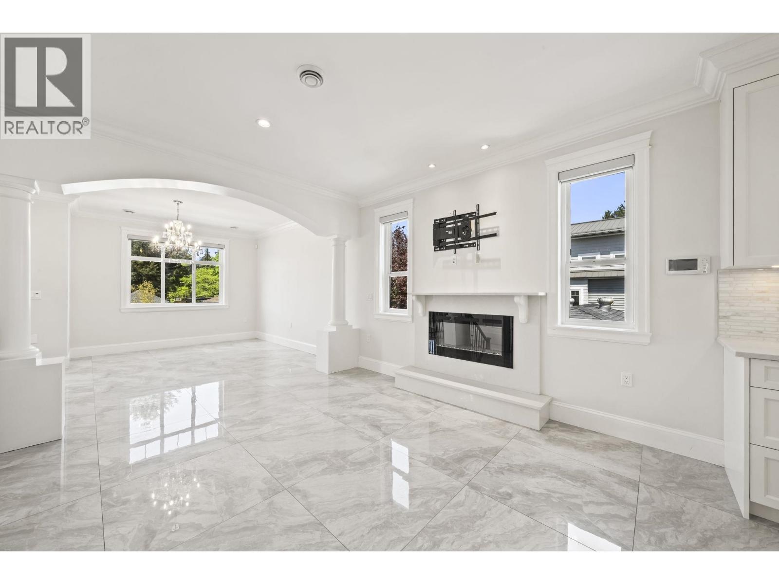 1720 Sutherland Avenue, North Vancouver, British Columbia  V7L 4B9 - Photo 8 - R3122720