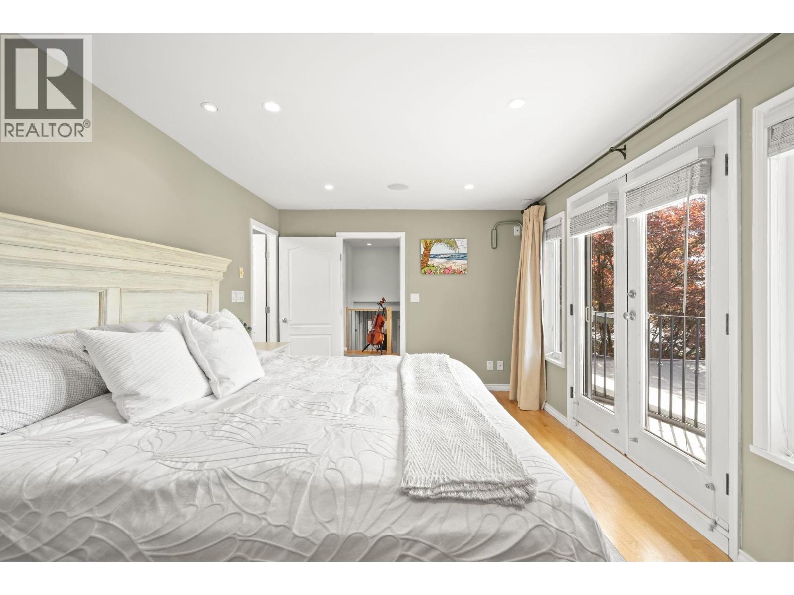 4792 Cedarcrest Avenue, North Vancouver, British Columbia  V7R 3R3 - Photo 17 - R3122736