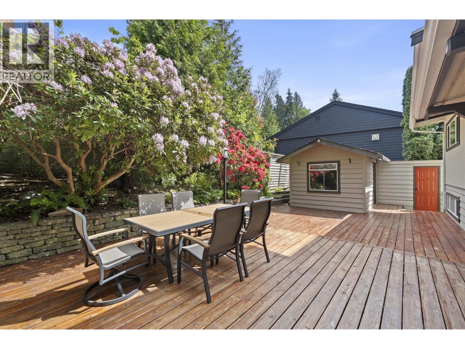 4792 Cedarcrest Avenue, North Vancouver, British Columbia  V7R 3R3 - Photo 26 - R3122736