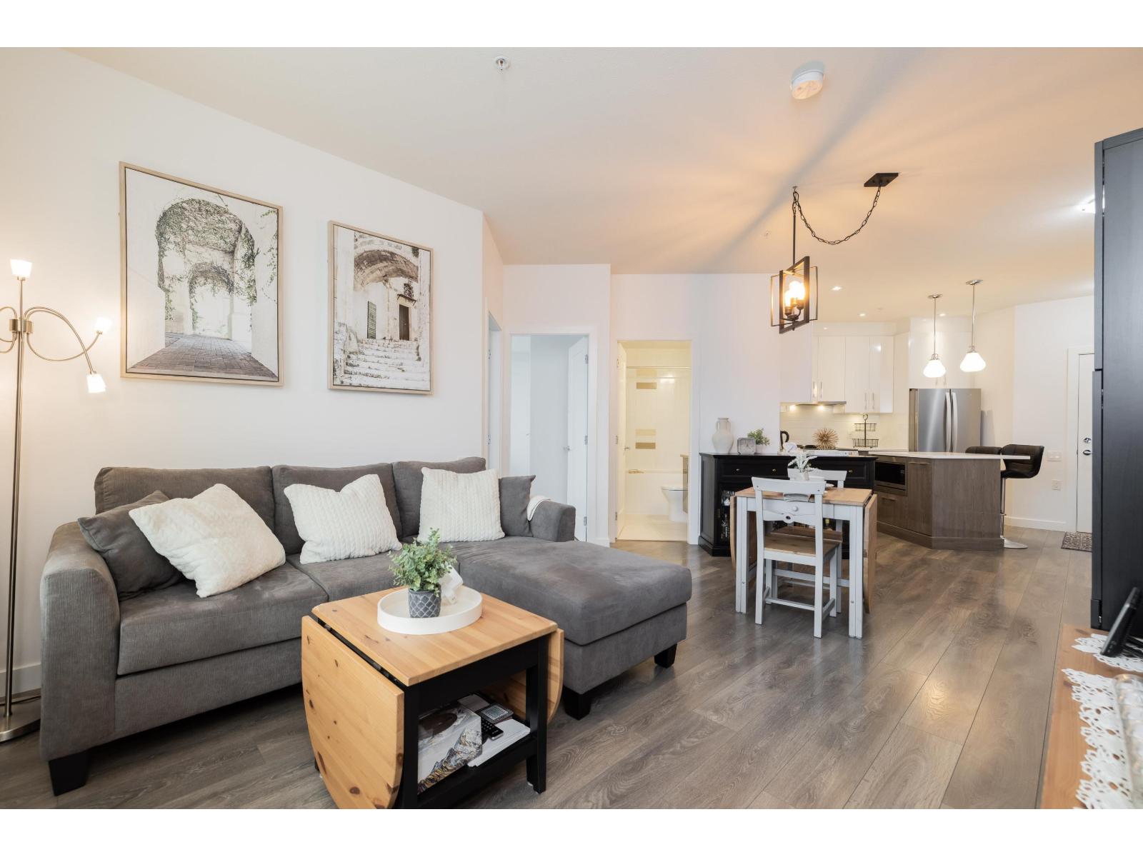 418 20829 77a Avenue, Langley, British Columbia  V2Y 0Y5 - Photo 1 - R3121836