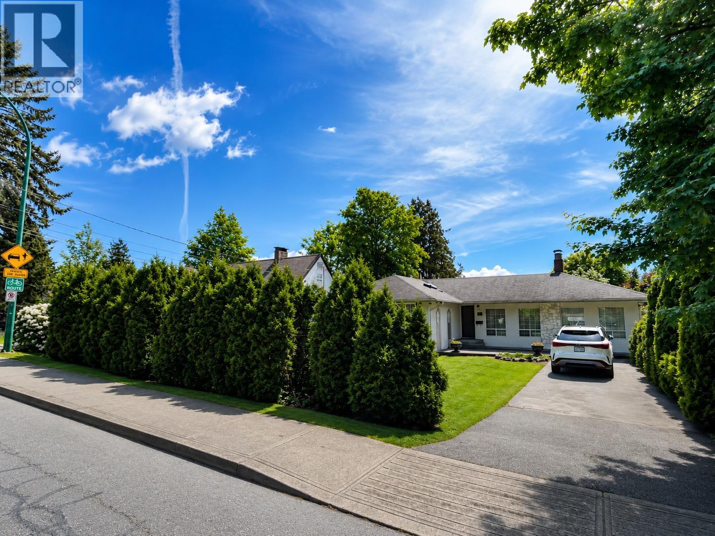 810 Rochester Avenue, Coquitlam, British Columbia  V3K 2W2 - Photo 3 - R3122512