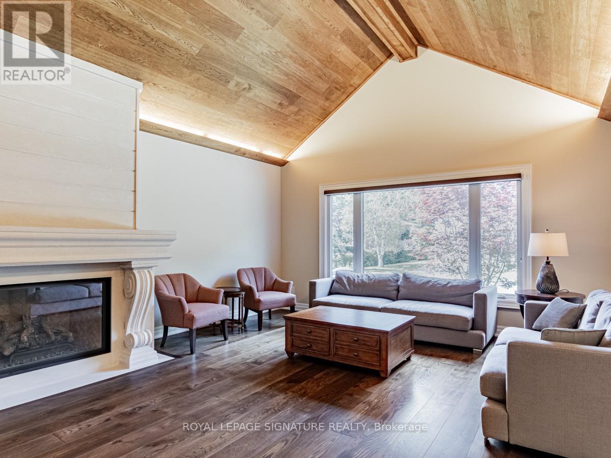 7 Blaine Drive, Toronto, Ontario  M3B 2G3 - Photo 7 - C13118550