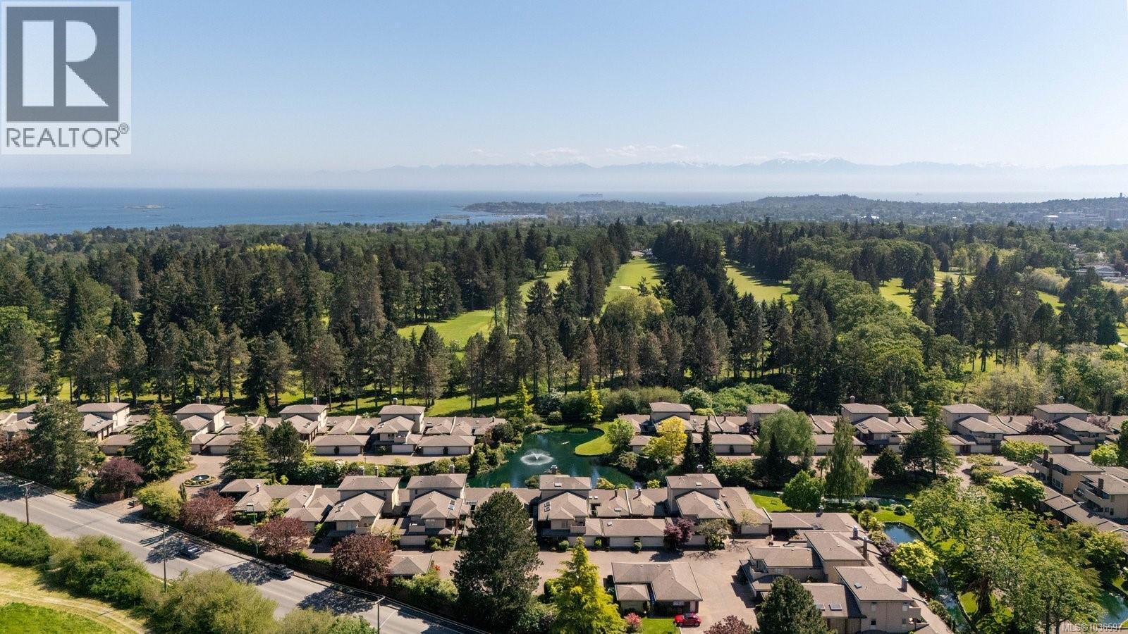 125 2345 Cedar Hill Cross Rd, Oak Bay, British Columbia  V8P 5M8 - Photo 36 - 1036597