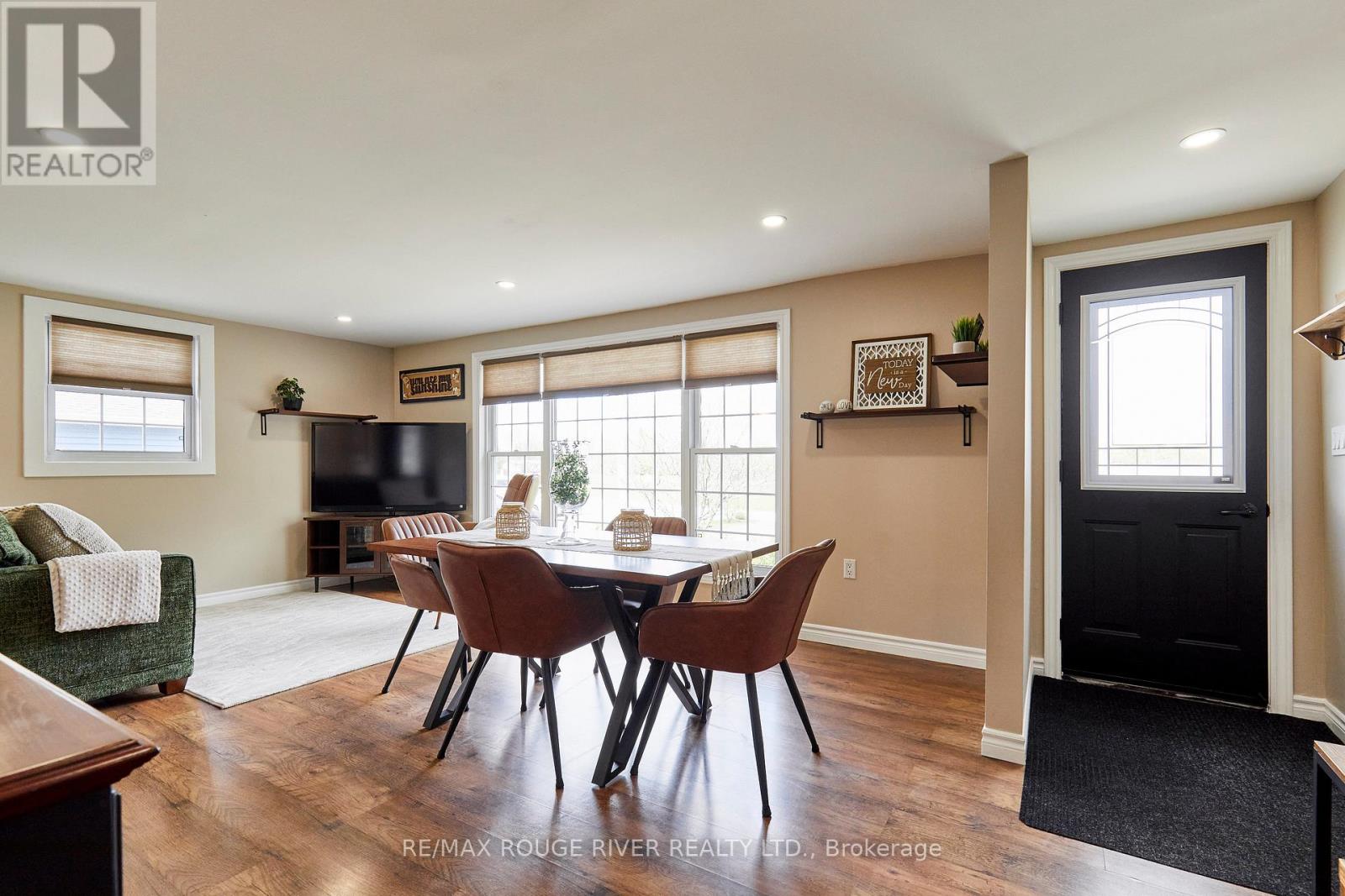 80 Davidge Drive, Scugog, Ontario  L9L 1B6 - Photo 4 - E13118530
