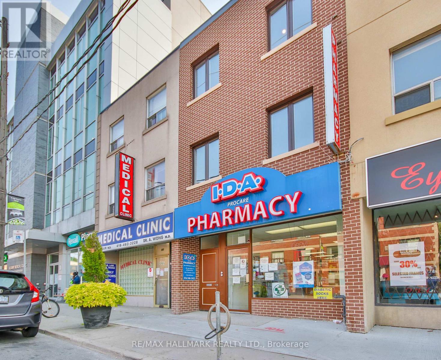 2 - 795 Broadview Avenue, Toronto, Ontario  M4K 2P8 - Photo 15 - E13118594
