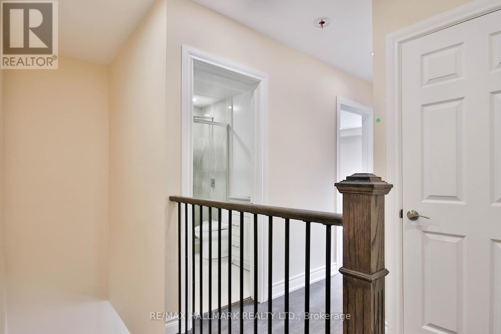 2 - 795 Broadview Avenue, Toronto, Ontario  M4K 2P8 - Photo 6 - E13118594