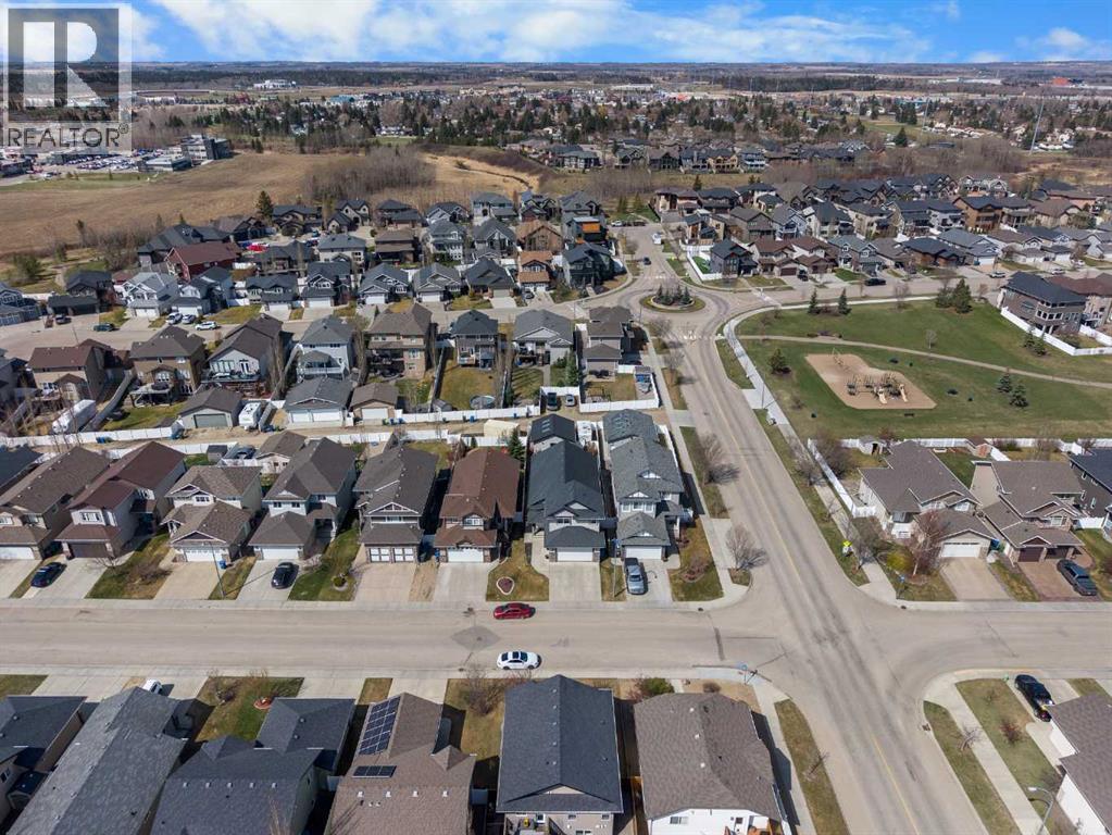 135 Stephenson Crescent, Red Deer, Alberta  T4R 0L6 - Photo 32 - A2310264