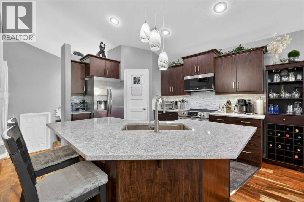 135 Stephenson Crescent, Red Deer, Alberta  T4R 0L6 - Photo 4 - A2310264