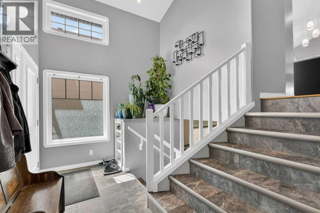 135 Stephenson Crescent, Red Deer, Alberta  T4R 0L6 - Photo 5 - A2310264