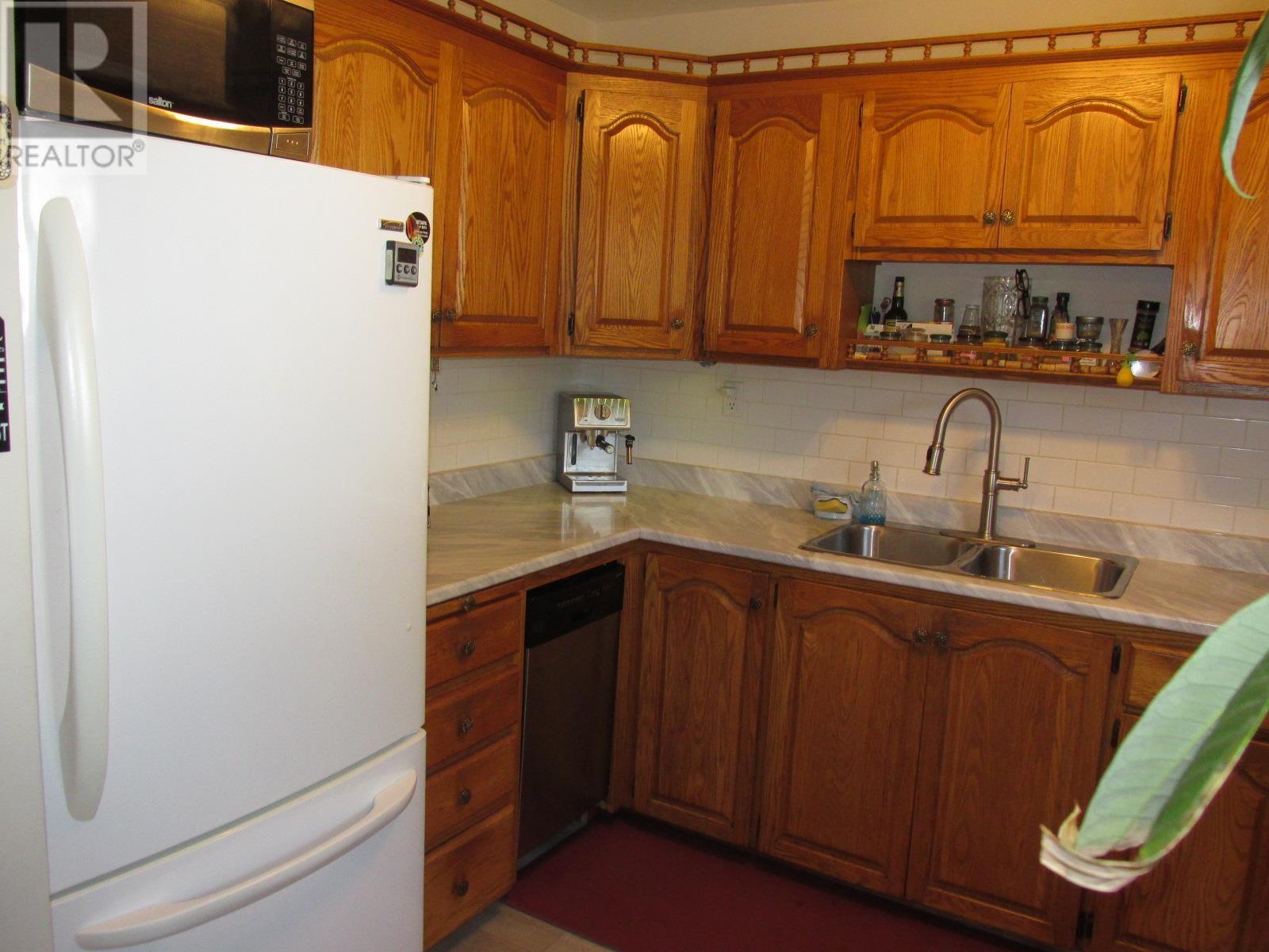 25 Roman Ave, Elliot Lake, Ontario  P5A 1R6 - Photo 26 - SM260974