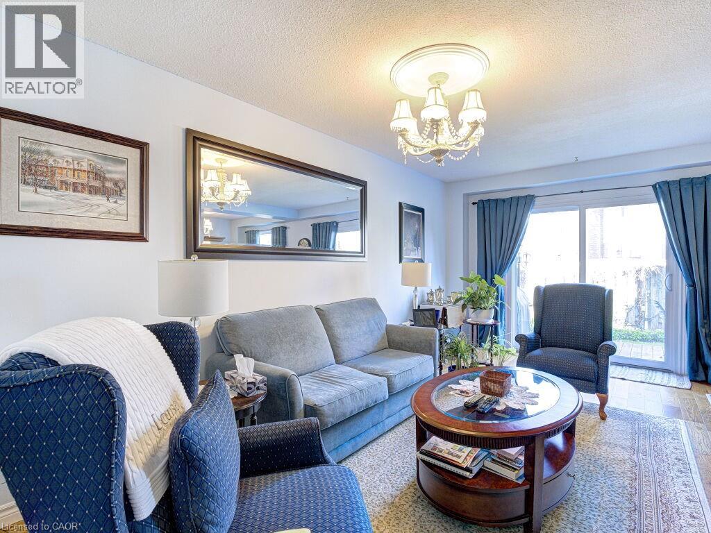 1572 Newlands Crescent Unit# 69, Burlington, Ontario  L7M 1V6 - Photo 9 - 40829026