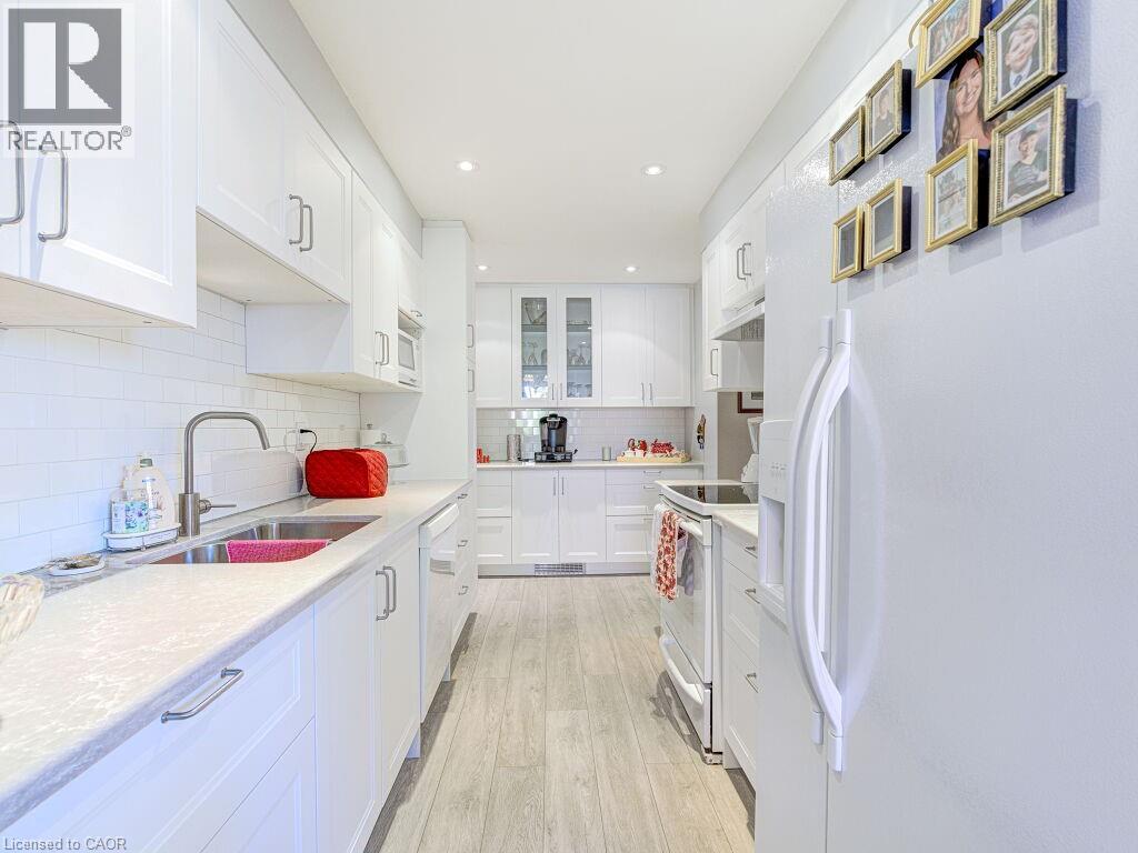 1572 Newlands Crescent Unit# 69, Burlington, Ontario  L7M 1V6 - Photo 17 - 40829026