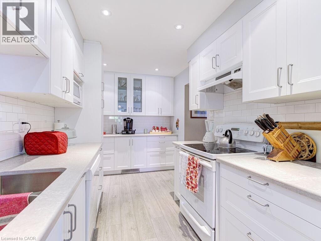 1572 Newlands Crescent Unit# 69, Burlington, Ontario  L7M 1V6 - Photo 19 - 40829026