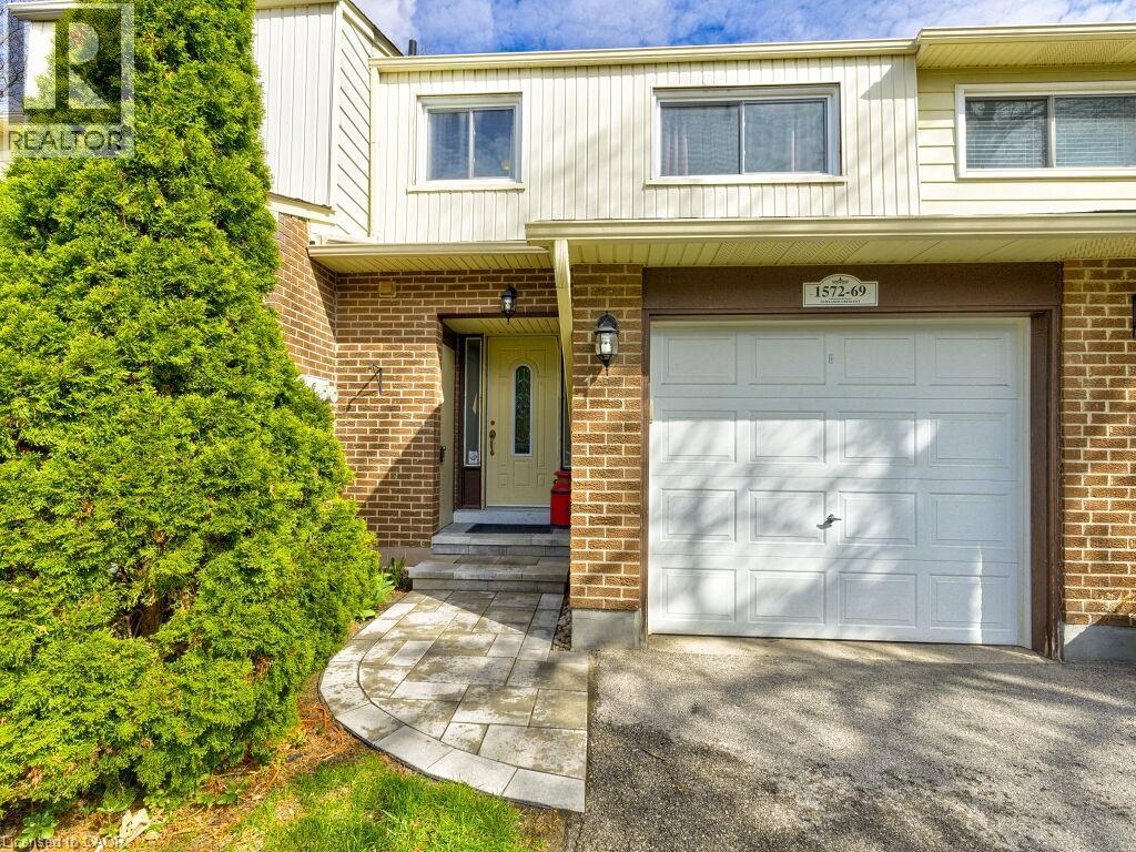 1572 Newlands Crescent Unit# 69, Burlington, Ontario  L7M 1V6 - Photo 3 - 40829026