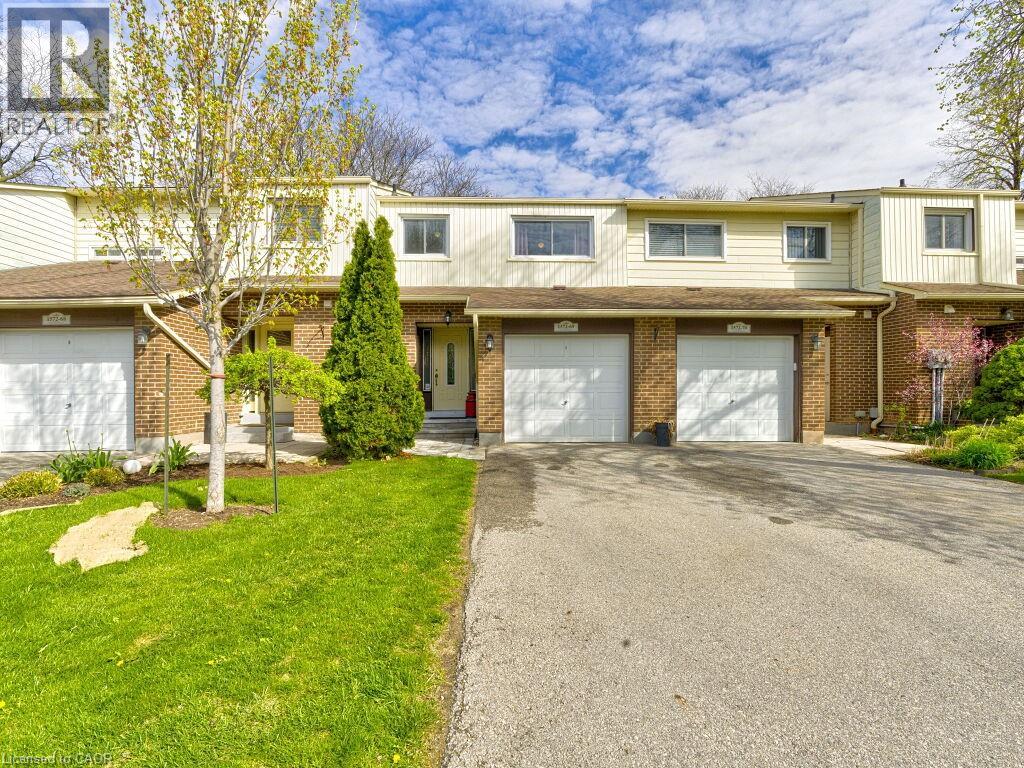 1572 Newlands Crescent Unit# 69, Burlington, Ontario  L7M 1V6 - Photo 1 - 40829026