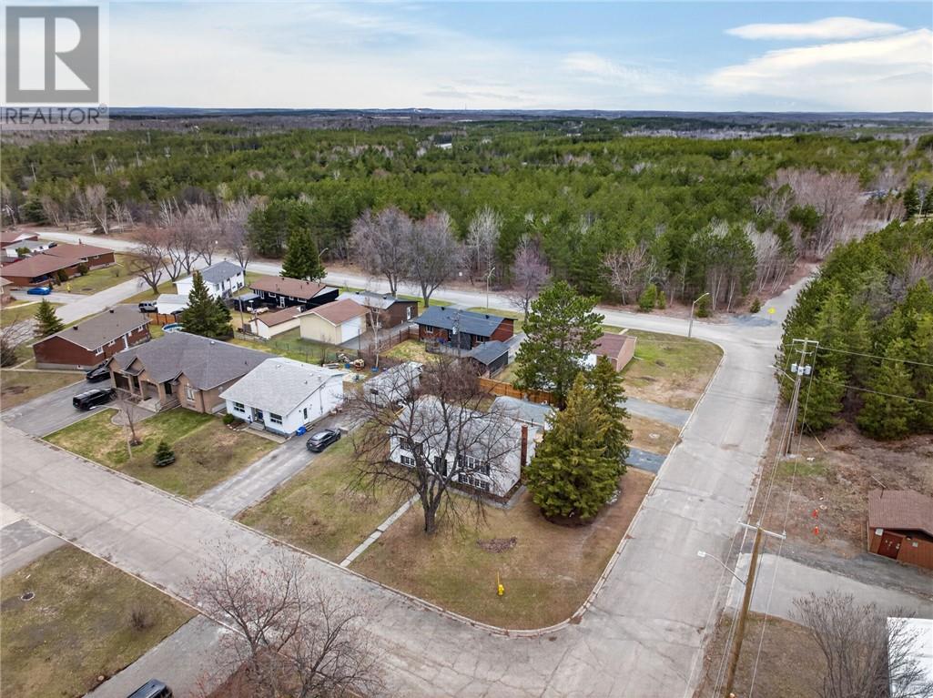 2 Chesser, Falconbridge, Ontario  P0m 1S0 - Photo 4 - 2127699