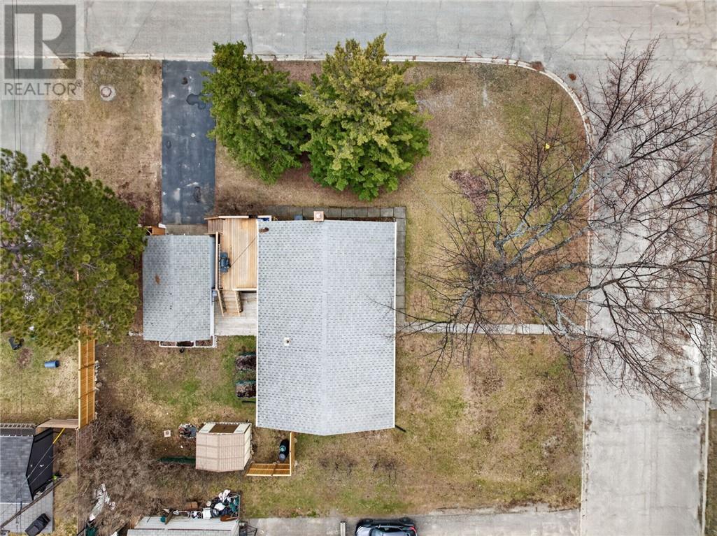 2 Chesser, Falconbridge, Ontario  P0m 1S0 - Photo 5 - 2127699