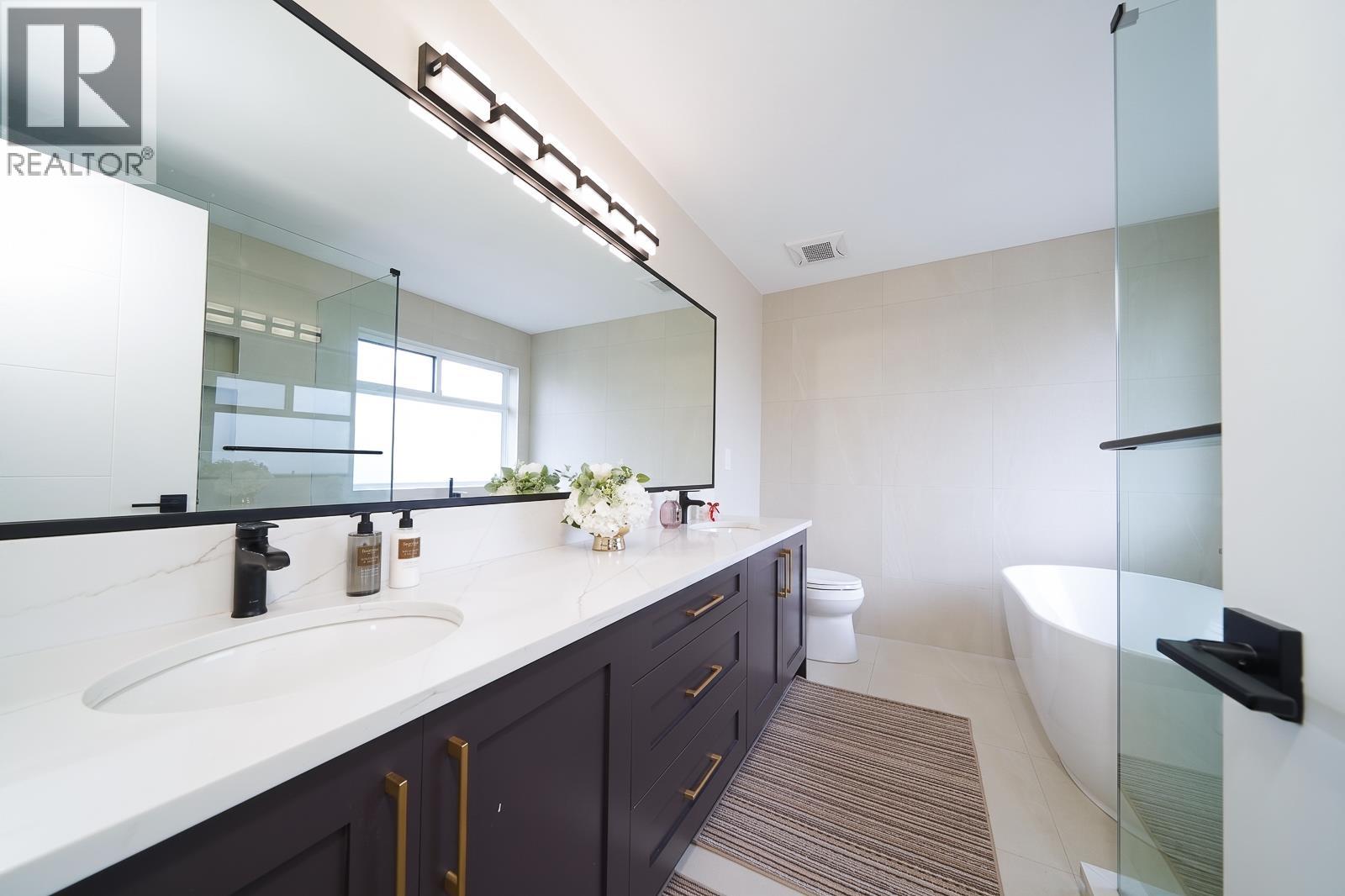 4643 Bond Street, Burnaby, British Columbia  V5H 1G7 - Photo 17 - R3122659