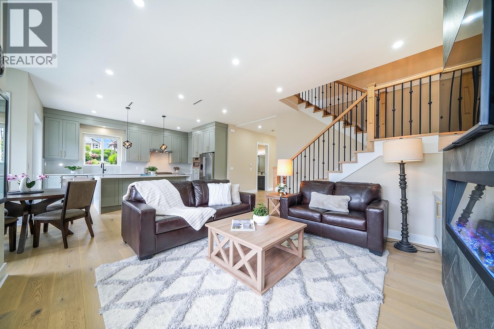 4643 Bond Street, Burnaby, British Columbia  V5H 1G7 - Photo 13 - R3122659
