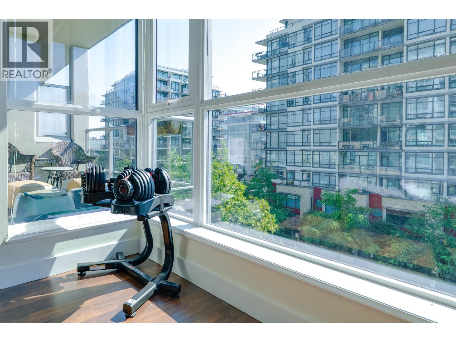 508 168 East Esplanade, North Vancouver, British Columbia  V7L 4X8 - Photo 6 - R3122095