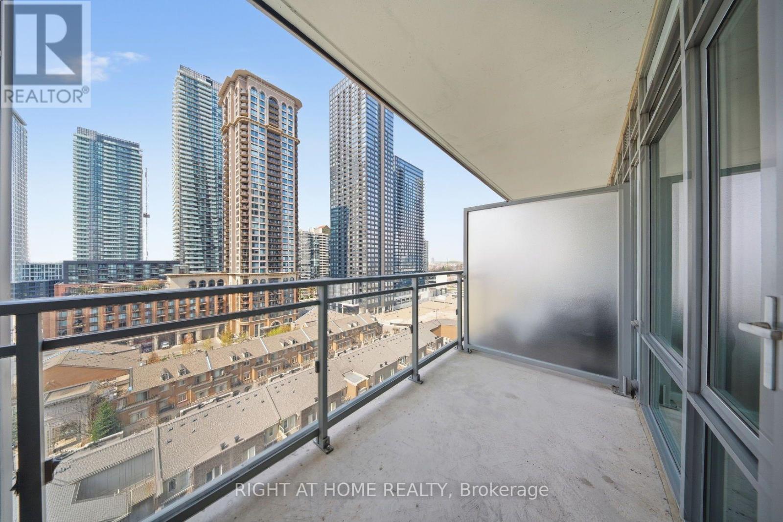 1105 - 365 Prince Of Wales Drive, Mississauga, Ontario  L5B 0G6 - Photo 25 - W13118516