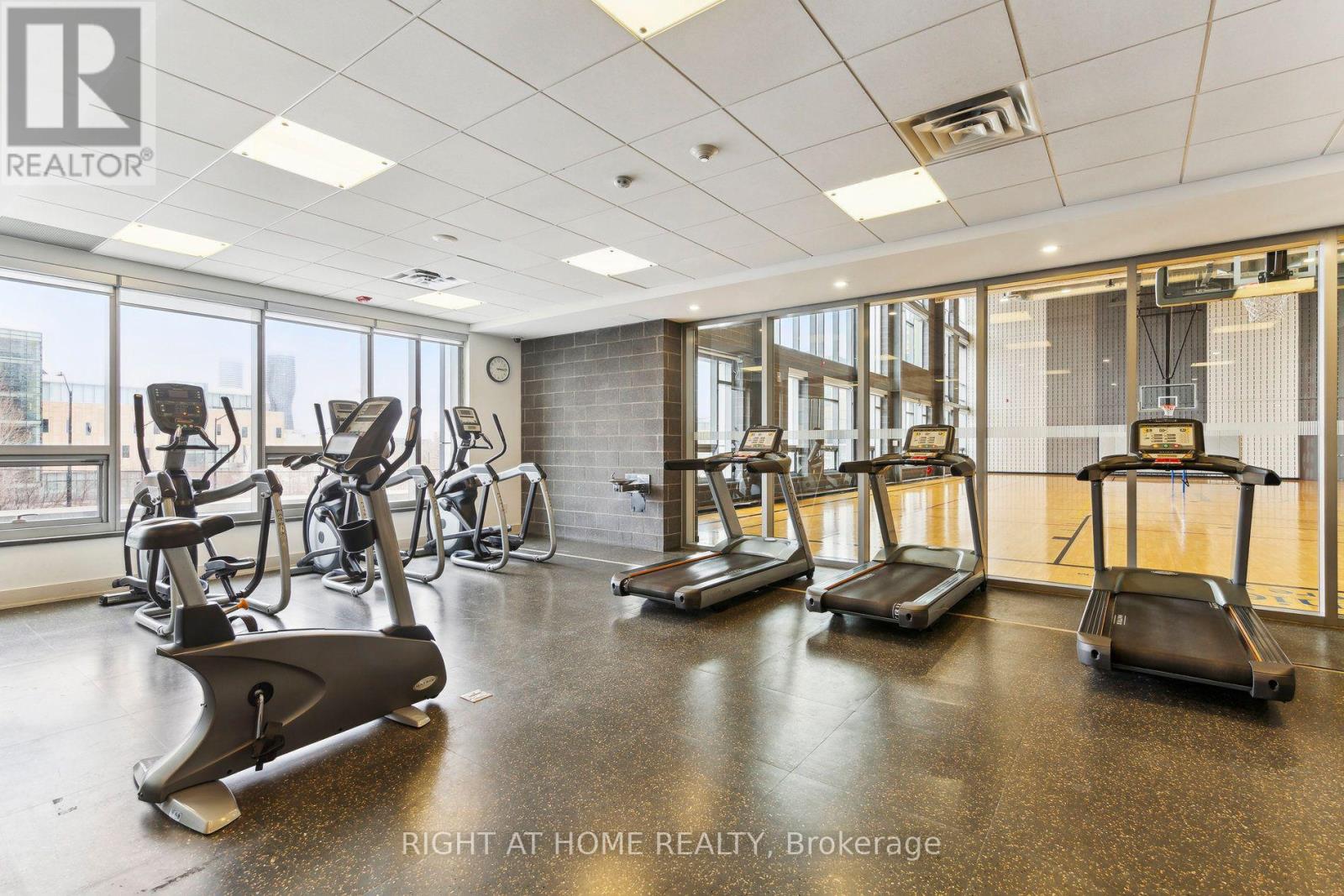 1105 - 365 Prince Of Wales Drive, Mississauga, Ontario  L5B 0G6 - Photo 37 - W13118516