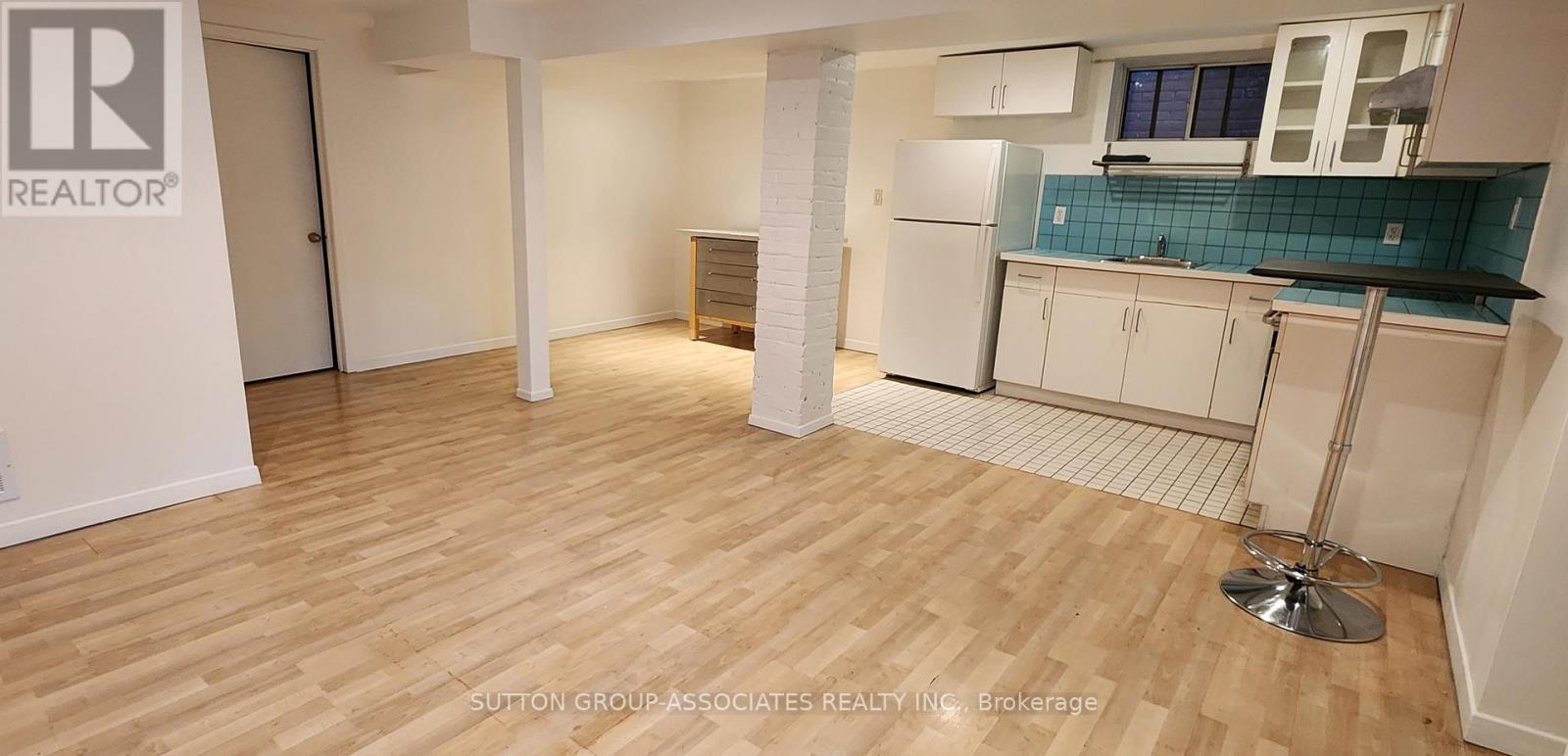 Bsmt - 360 Sorauren Avenue, Toronto, Ontario  M6R 2H1 - Photo 9 - W13118526