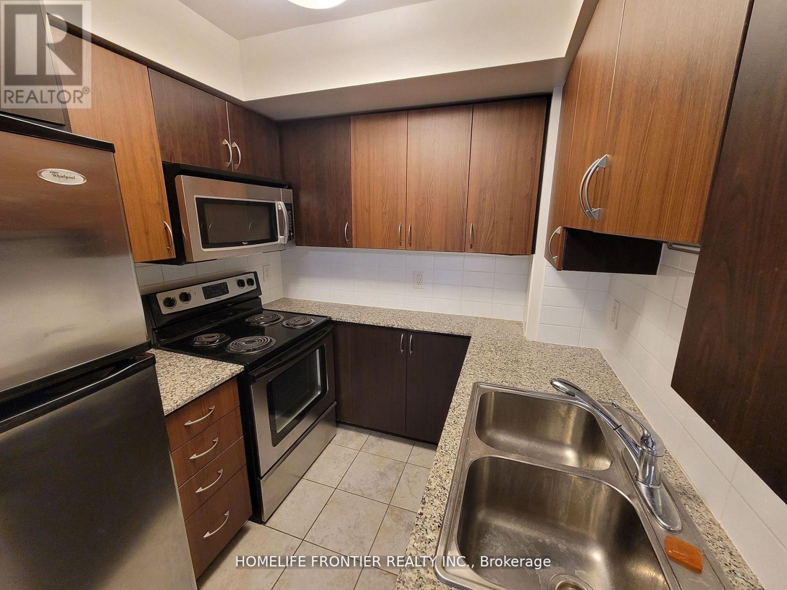 403 - 1060 Sheppard Avenue W, Toronto, Ontario  M3J 0G7 - Photo 2 - W13118540