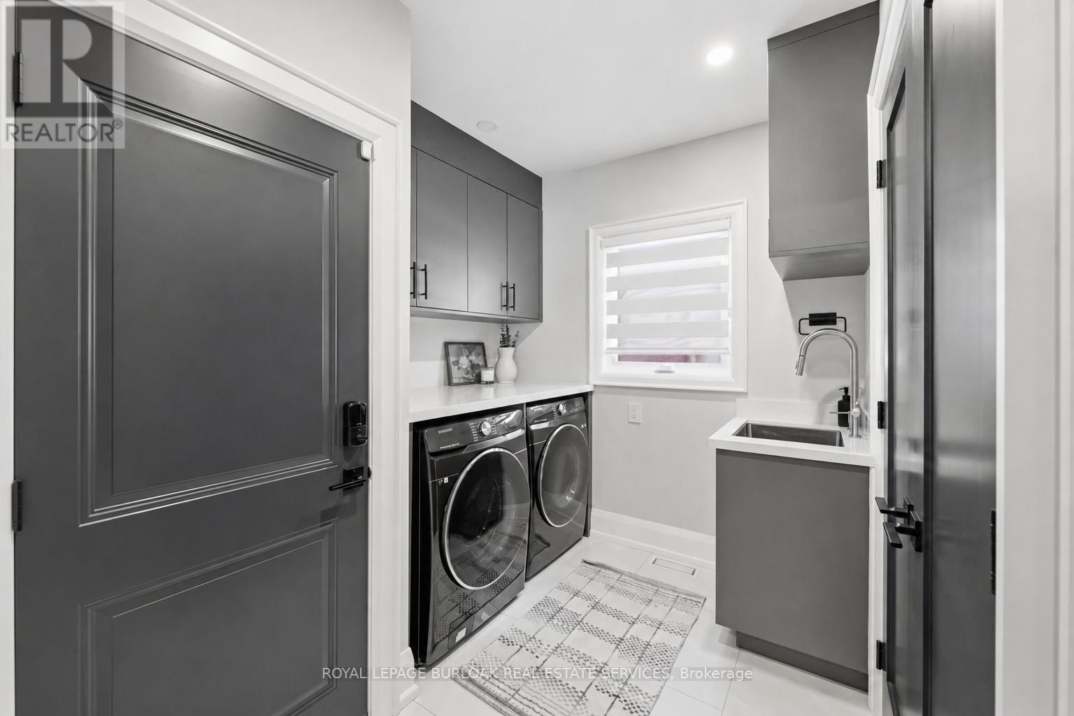 2029 Kempton Park Drive, Mississauga, Ontario  L5M 2Z4 - Photo 21 - W13118546