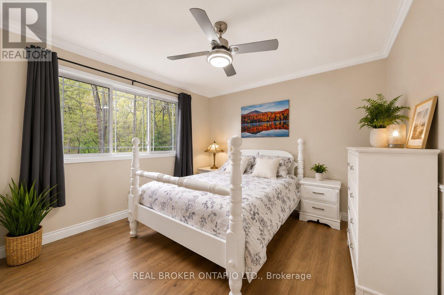 1343 Hidden Valley Road, Burlington, Ontario  L7P 0T5 - Photo 18 - W13118564