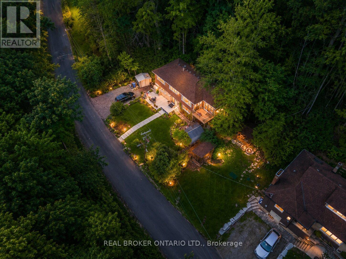 1343 Hidden Valley Road, Burlington, Ontario  L7P 0T5 - Photo 2 - W13118564