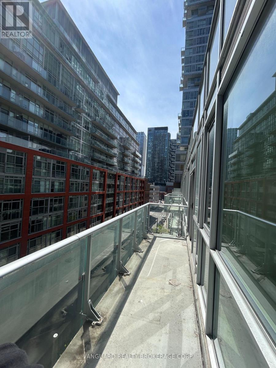 513 - 30 Nelson Street, Toronto, Ontario  M5V 0H5 - Photo 6 - C12820456
