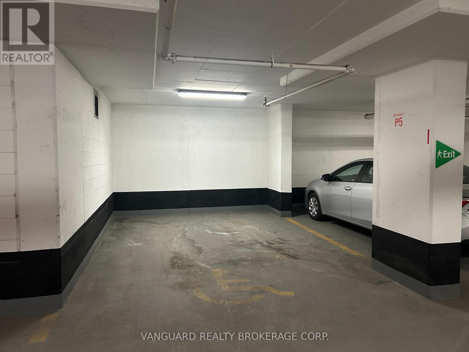 513 - 30 Nelson Street, Toronto, Ontario  M5V 0H5 - Photo 10 - C12820456