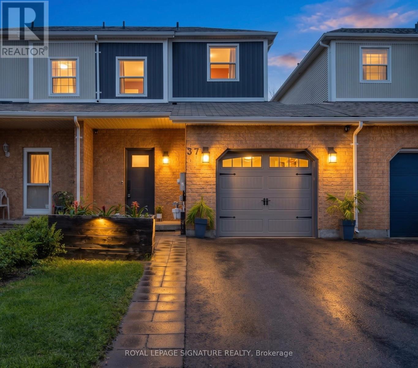 37 WRENDALE CRESCENT, Georgina, Ontario