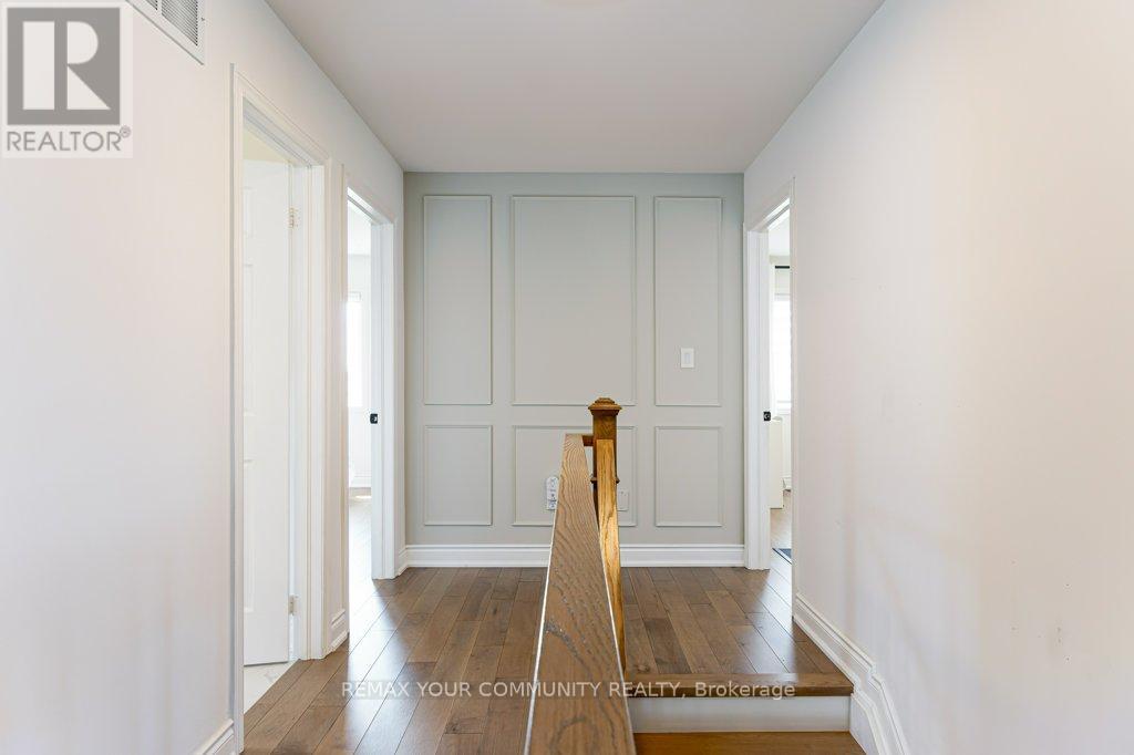 35 Laurelbank Crescent, Georgina, Ontario  L4P 4H7 - Photo 25 - N13118542