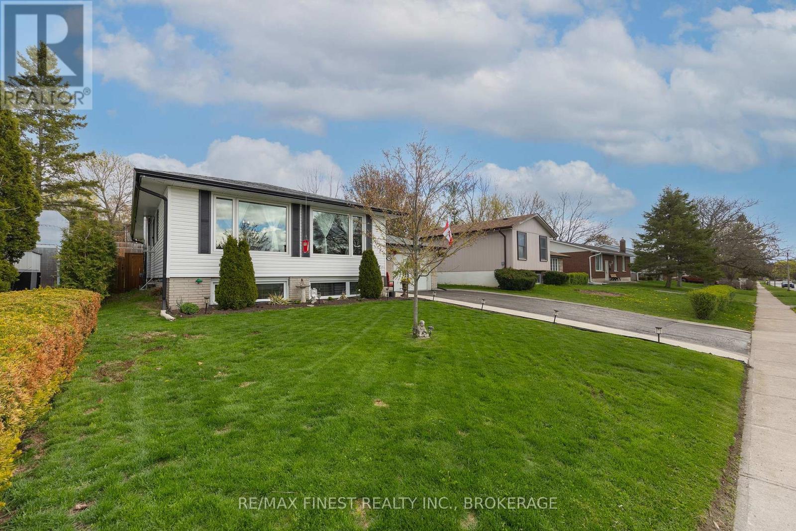 790 High Gate Park Drive, Kingston, Ontario  K7M 5Z8 - Photo 4 - X13118192