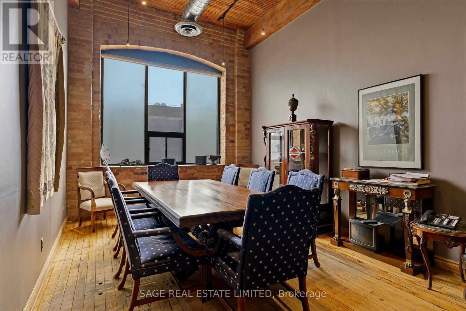 100b Street - 25 Morrow Avenue, Toronto, Ontario  M6R 2H9 - Photo 13 - W12930694