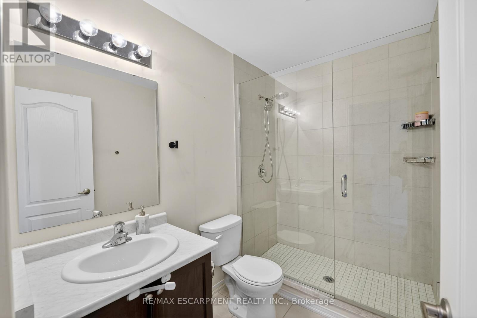 5078 Serena Drive, Lincoln, Ontario  L3J 1W3 - Photo 12 - X13118512