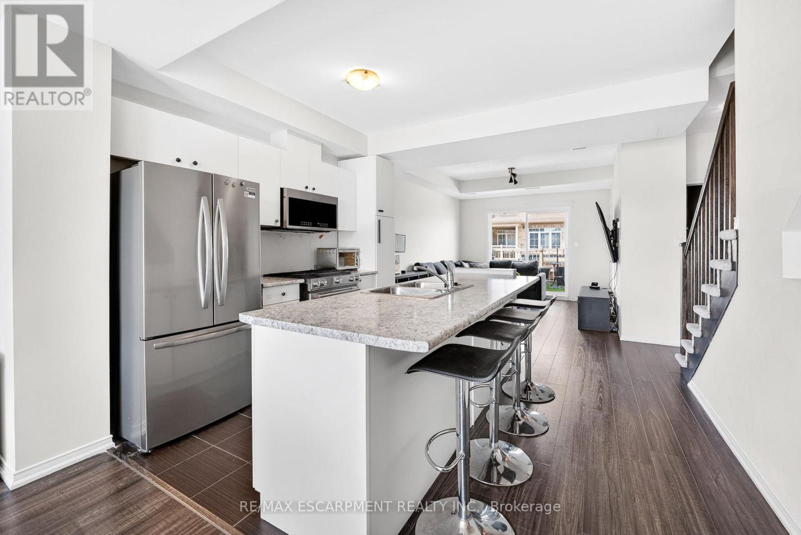 5078 Serena Drive, Lincoln, Ontario  L3J 1W3 - Photo 4 - X13118512