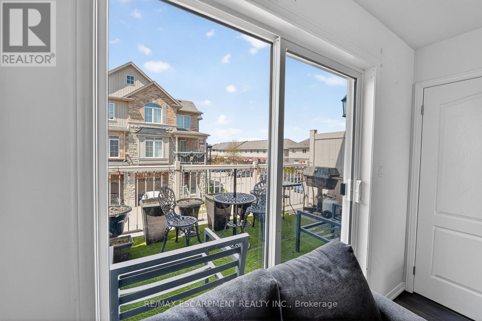 5078 Serena Drive, Lincoln, Ontario  L3J 1W3 - Photo 8 - X13118512