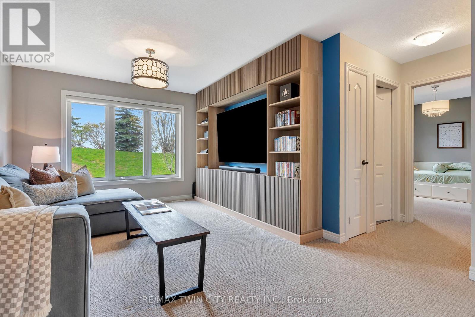 82 Maplecrest Drive, Woolwich, Ontario  N0B 1M0 - Photo 12 - X13118538