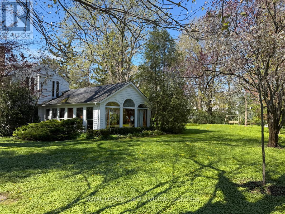 217 Butler Street, Niagara-On-The-Lake, Ontario  L0S 1J0 - Photo 2 - X13118556