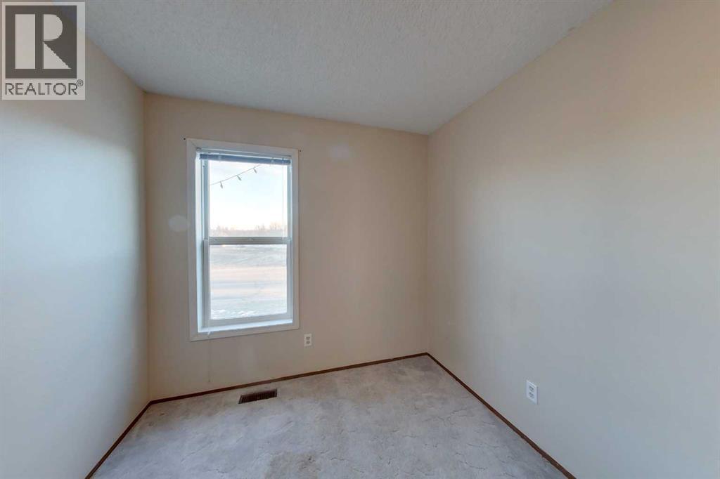 1004 12 Street, Slave Lake, Alberta  T0G 2A3 - Photo 8 - A2271921