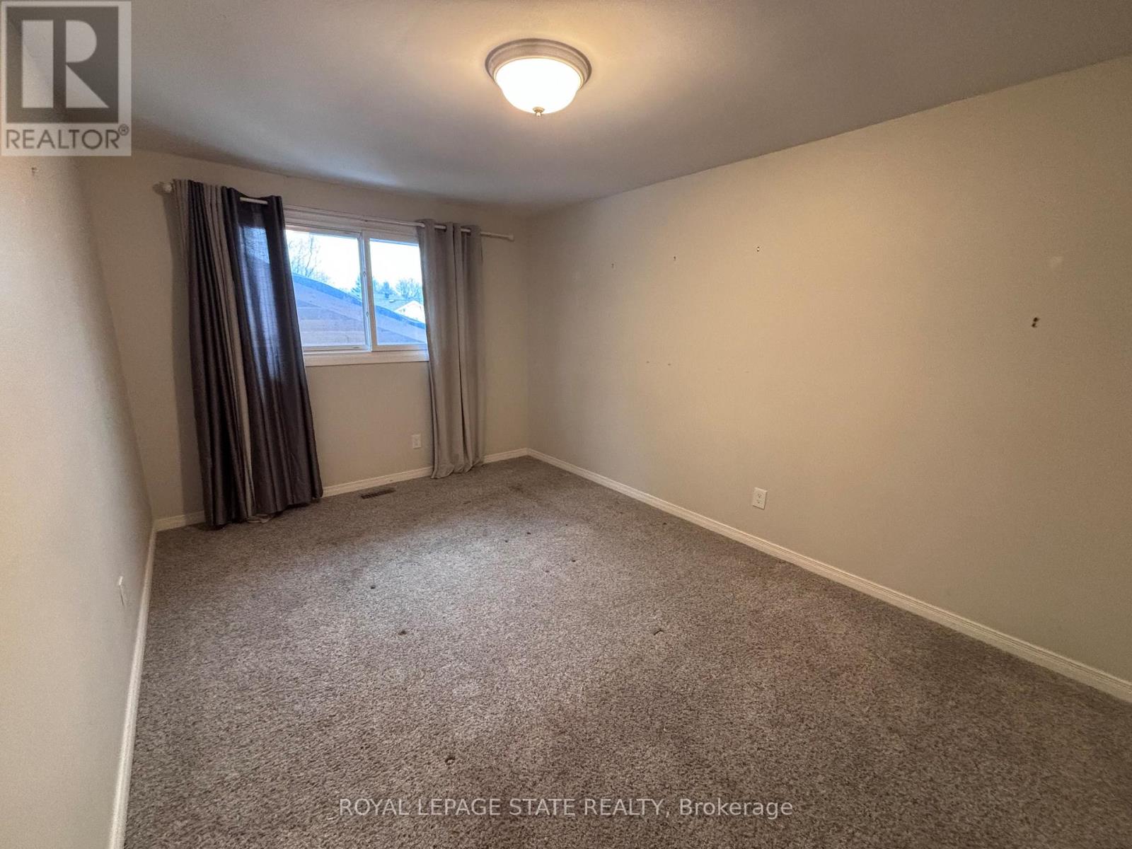 3 Governor Simcoe Drive, St. Catharines, Ontario  L2N 3J1 - Photo 18 - X12826482