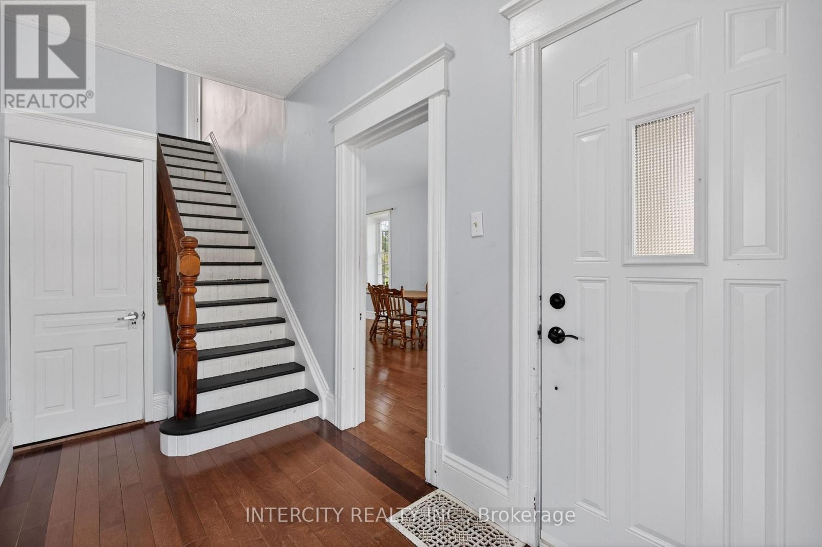 124 - 8731 Wellington Road, Erin, Ontario  N1H 6H7 - Photo 3 - X13107480