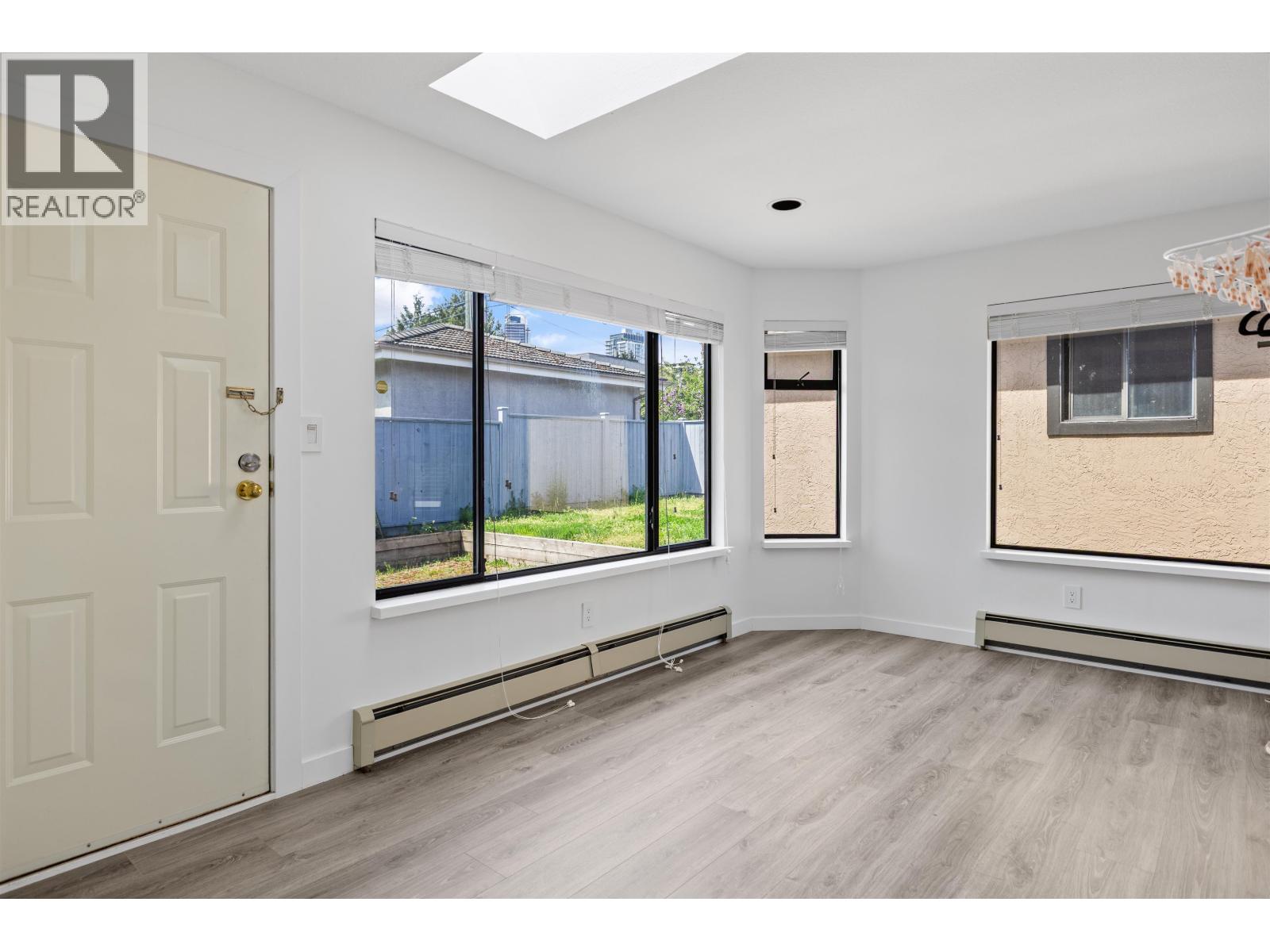 189 W 46th Avenue, Vancouver, British Columbia  V5Y 2X1 - Photo 13 - R3122059