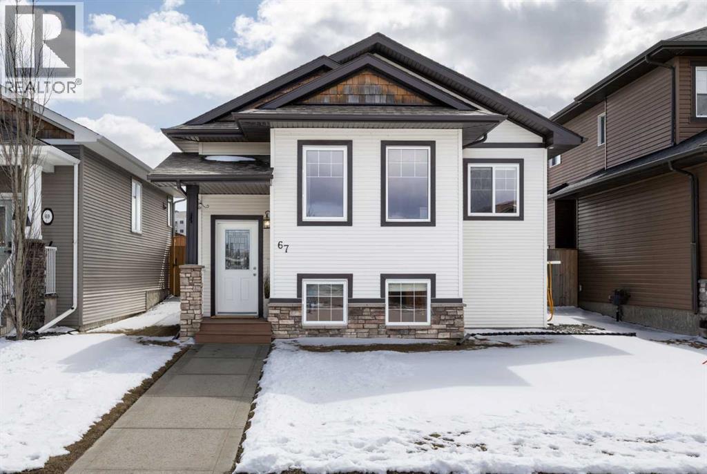 67 Bowman Circle, Sylvan Lake, Alberta  T4S 0H9 - Photo 1 - A2302902
