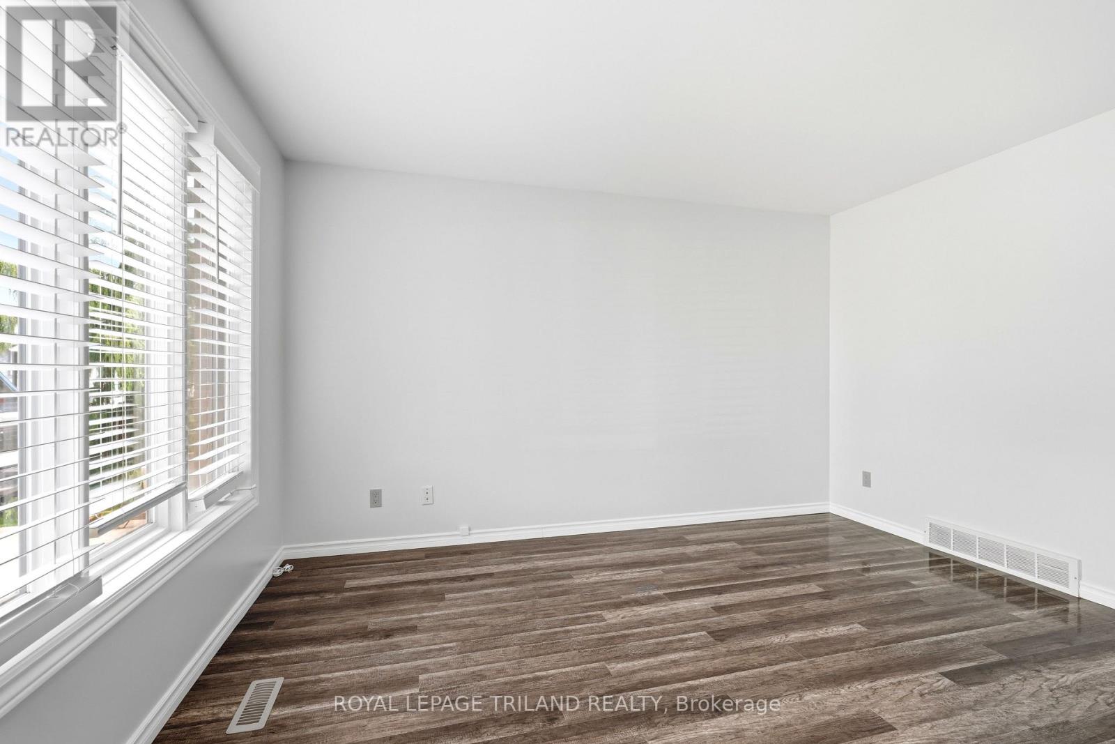 A - 55 Sunrise Court, London East, Ontario  N5V 4V5 - Photo 2 - X13118734