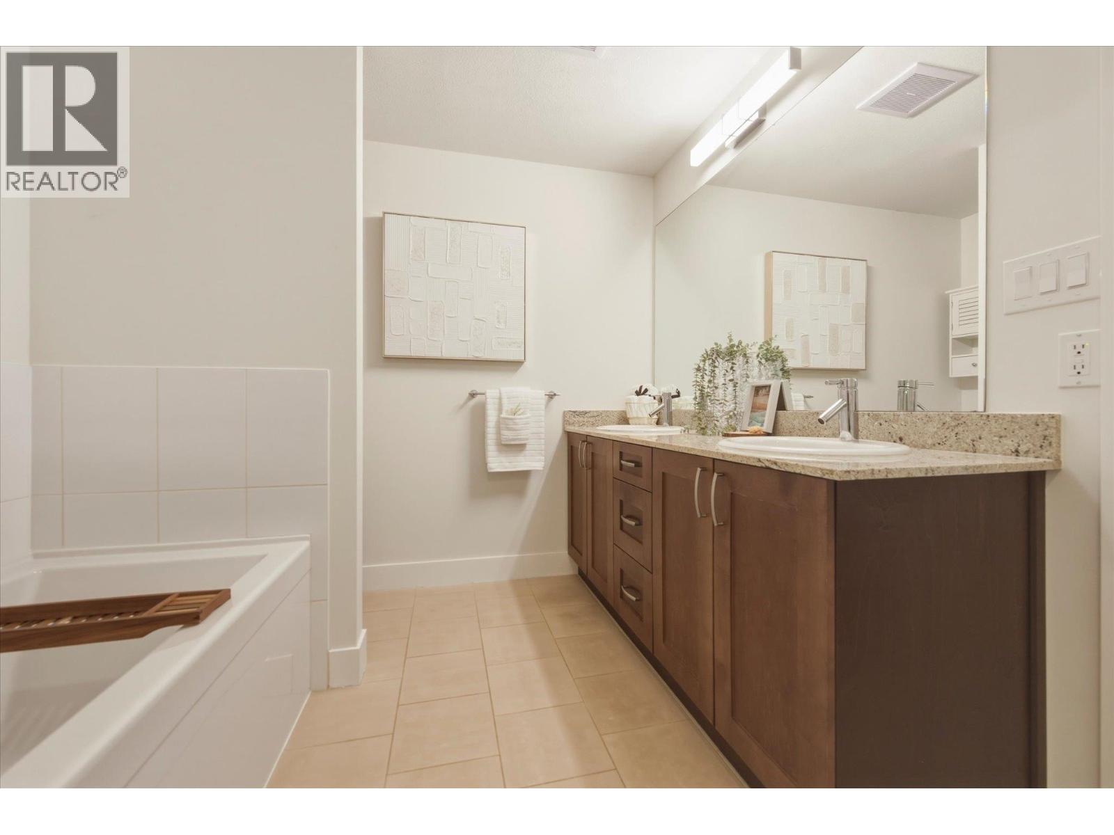 308 1111 E 27th Street, North Vancouver, British Columbia  V7J 1S3 - Photo 18 - R3121651