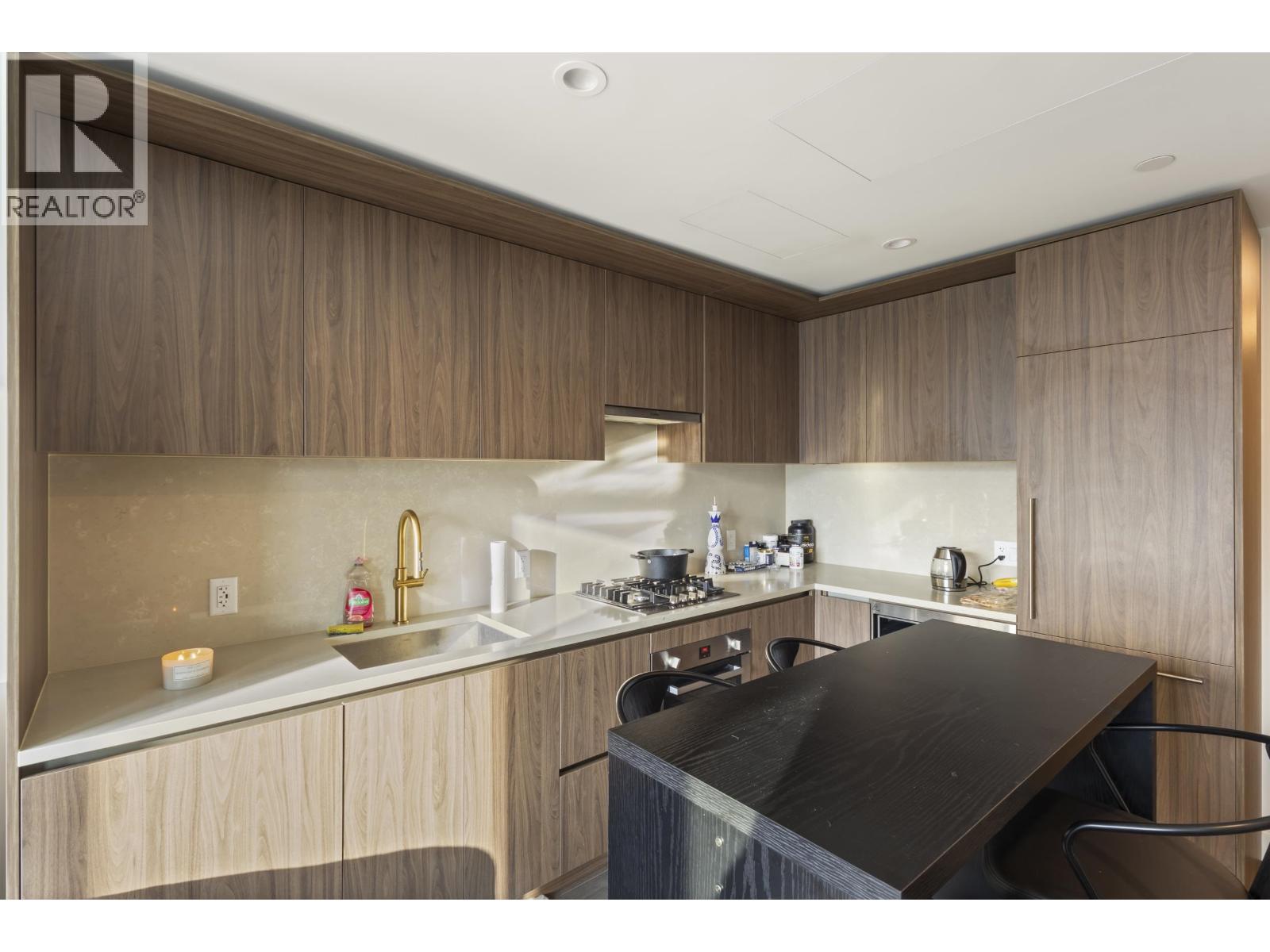 3905 5987 Wilson Avenue, Burnaby, British Columbia  V5H 0L7 - Photo 6 - R3122357
